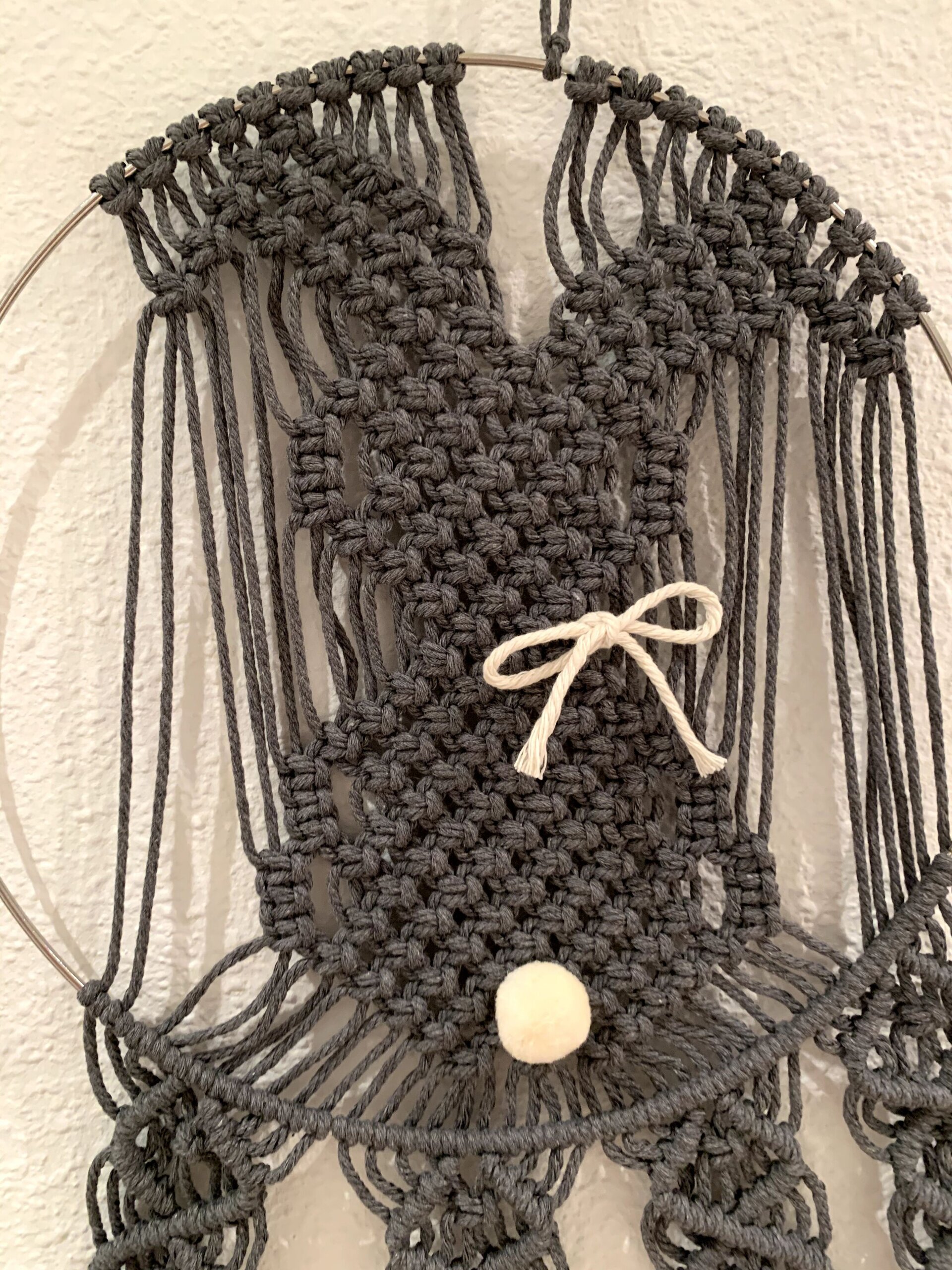 Tapiz conejo de macramé gris - 2