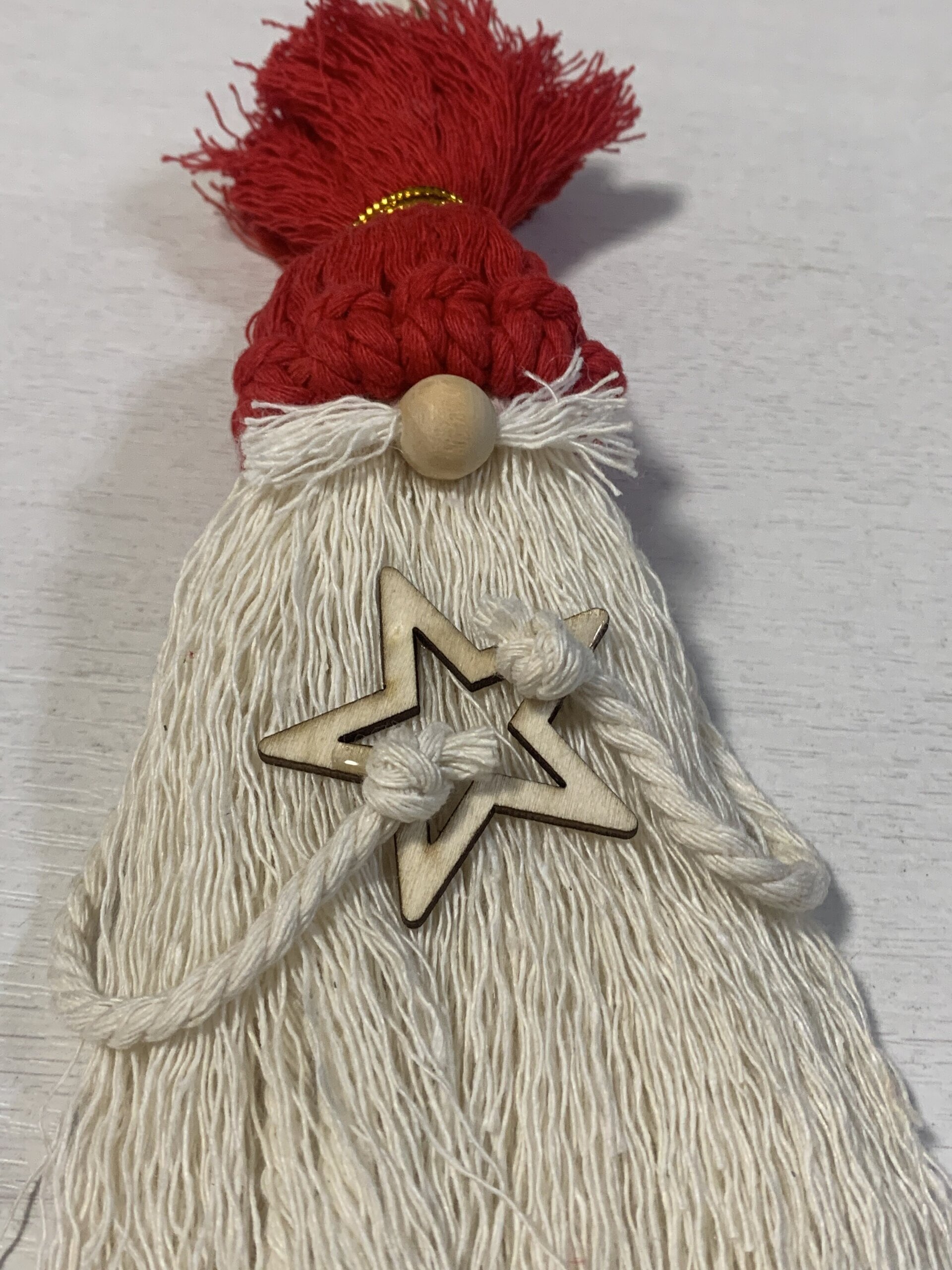 Duende gorro rojo, cuerpo beige - 3