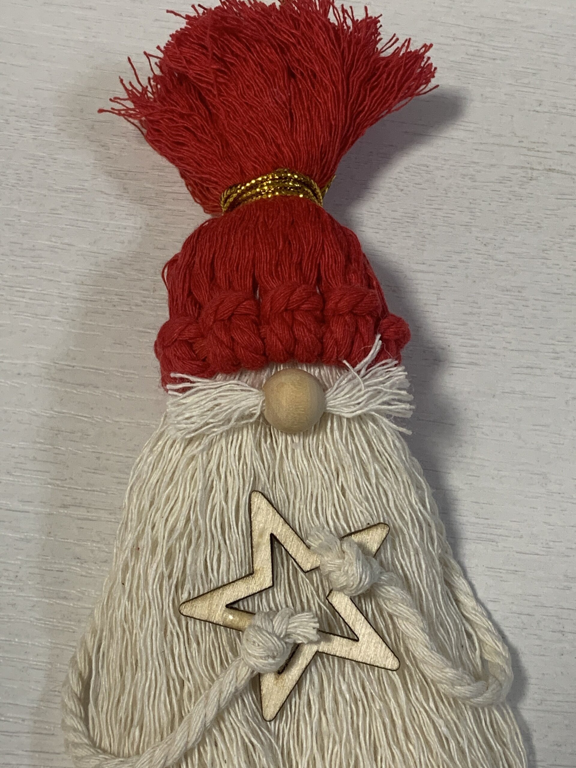 Duende gorro rojo, cuerpo beige - 4