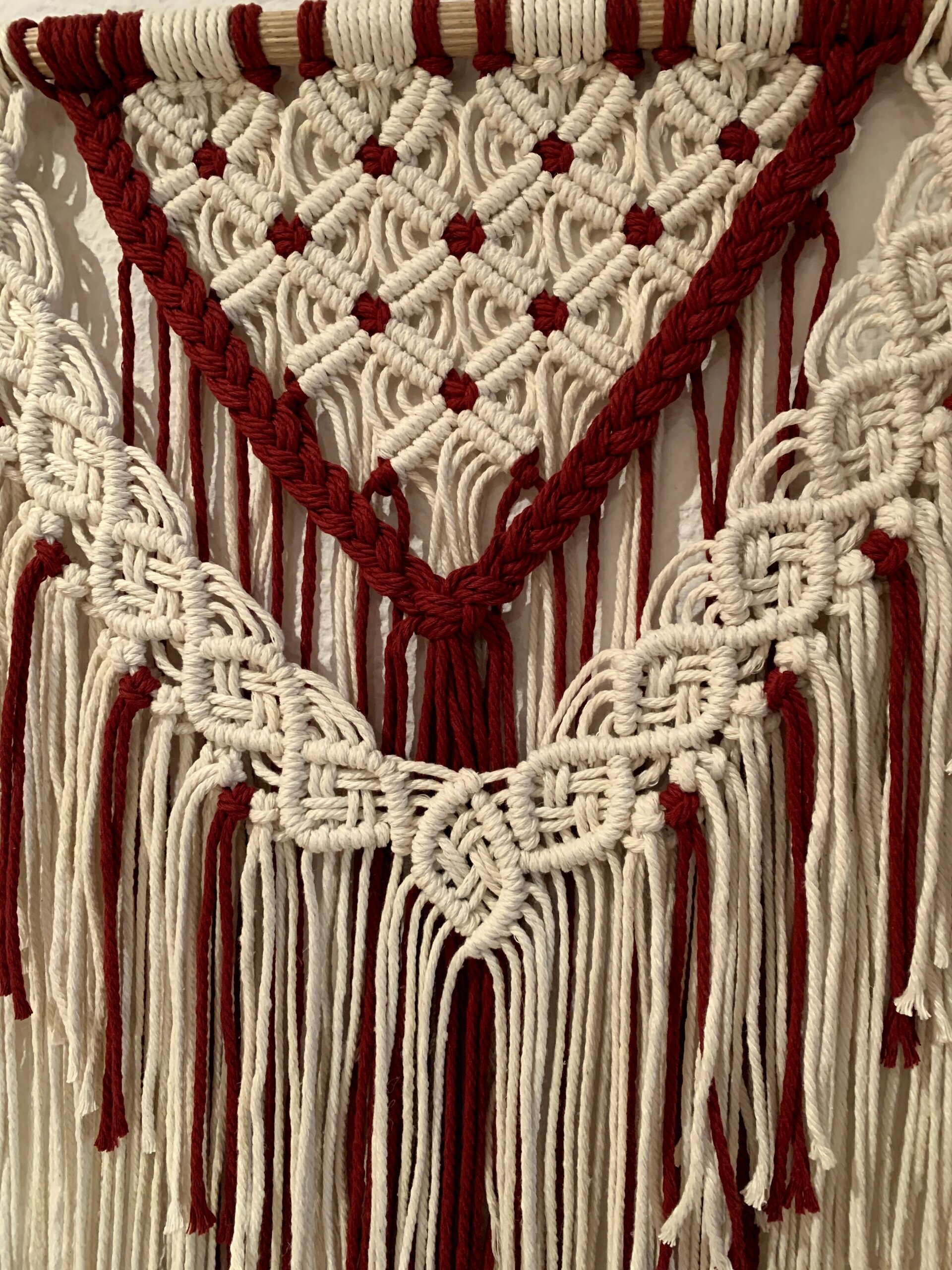Tapiz Burdeos Beige de macramé - 5