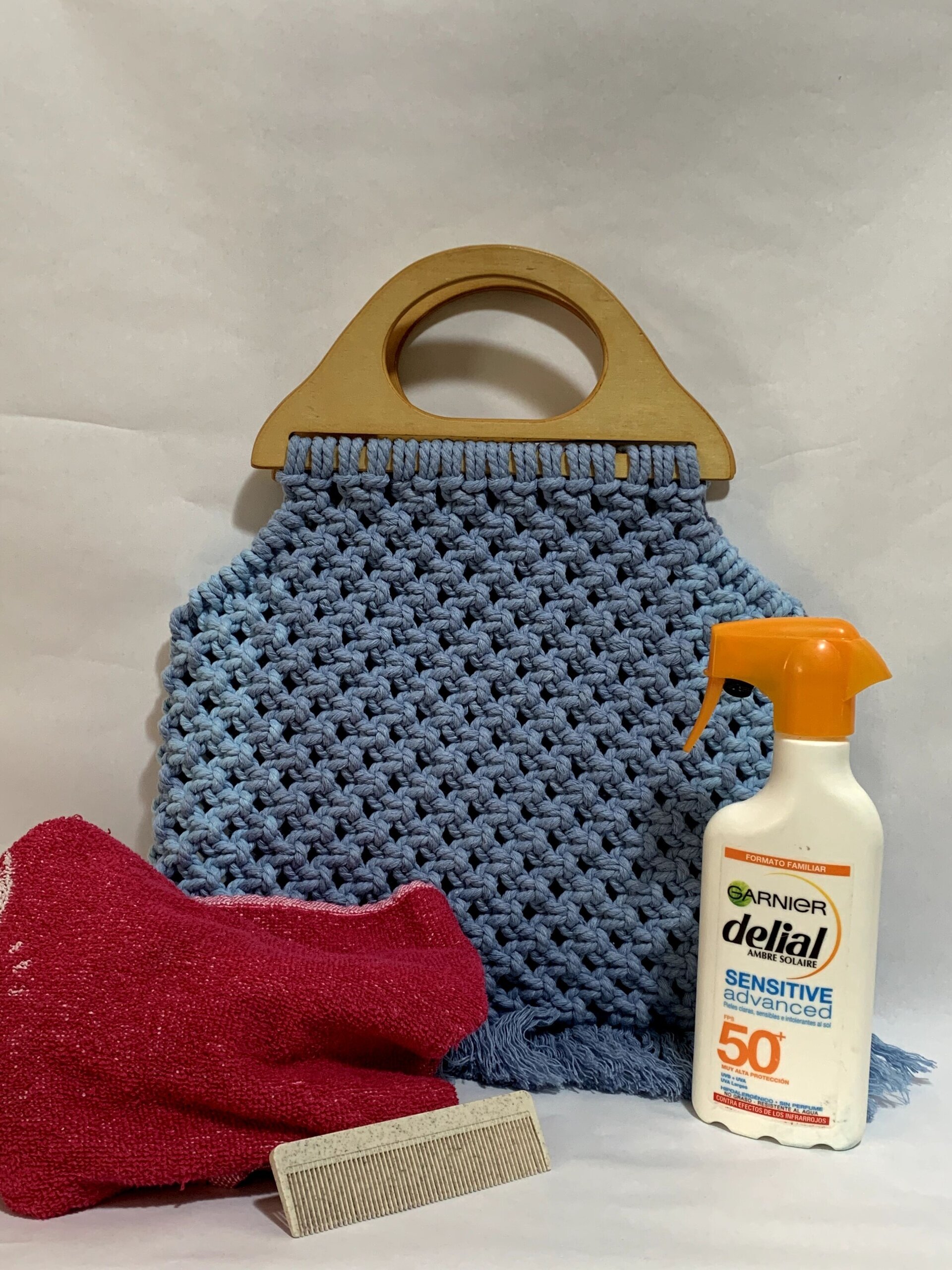 Bolso con asa de madera de macramé - 3