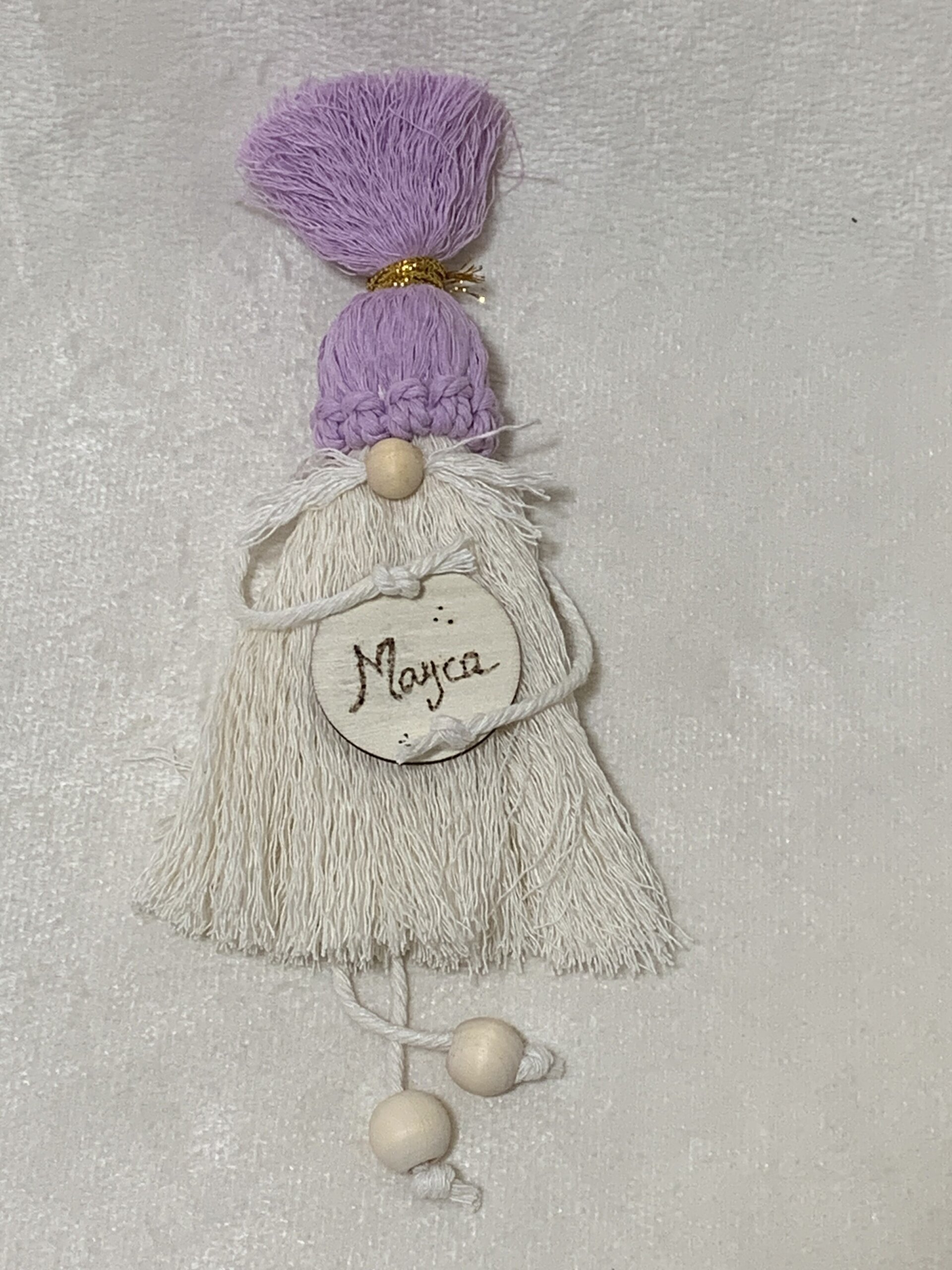 Duende de Navidad de macramé hecho a mano – Decoracion Navideña personalizada - 3