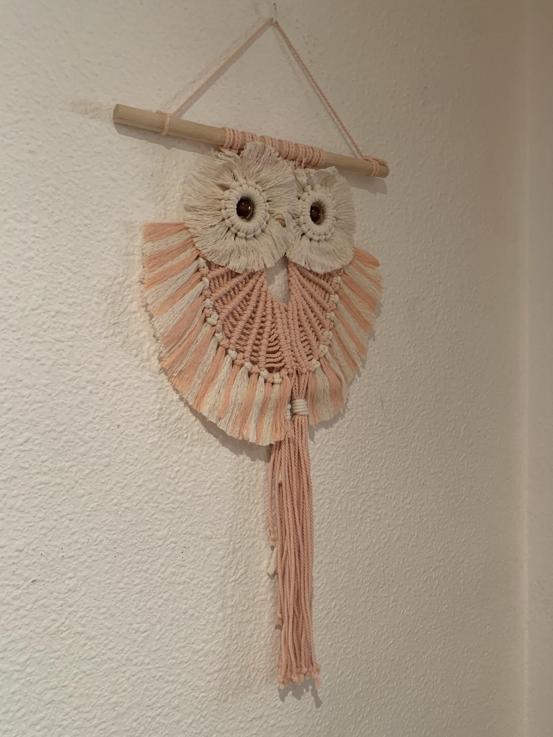 Buho de macramé Salmón - 2